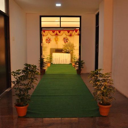 Hotel The Home Tiruppur Exteriér fotografie