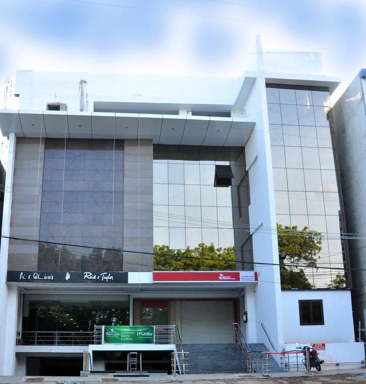 Hotel The Home Tiruppur Pokoj fotografie