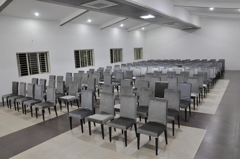 Hotel The Home Tiruppur Pokoj fotografie